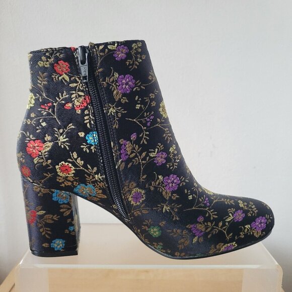 Diba Ankle Floral Satin Sequin Zip-Up Women’s Boots (Size: 6½ Medium) - Picture 7 of 13